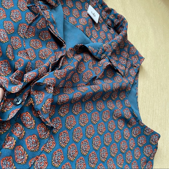 CAbi # 3275 Kyoto Blossom Medallion Reign Blouse - Picture 9 of 10